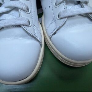 adidas White Sneakers - The Simpsons - Homer Simpson